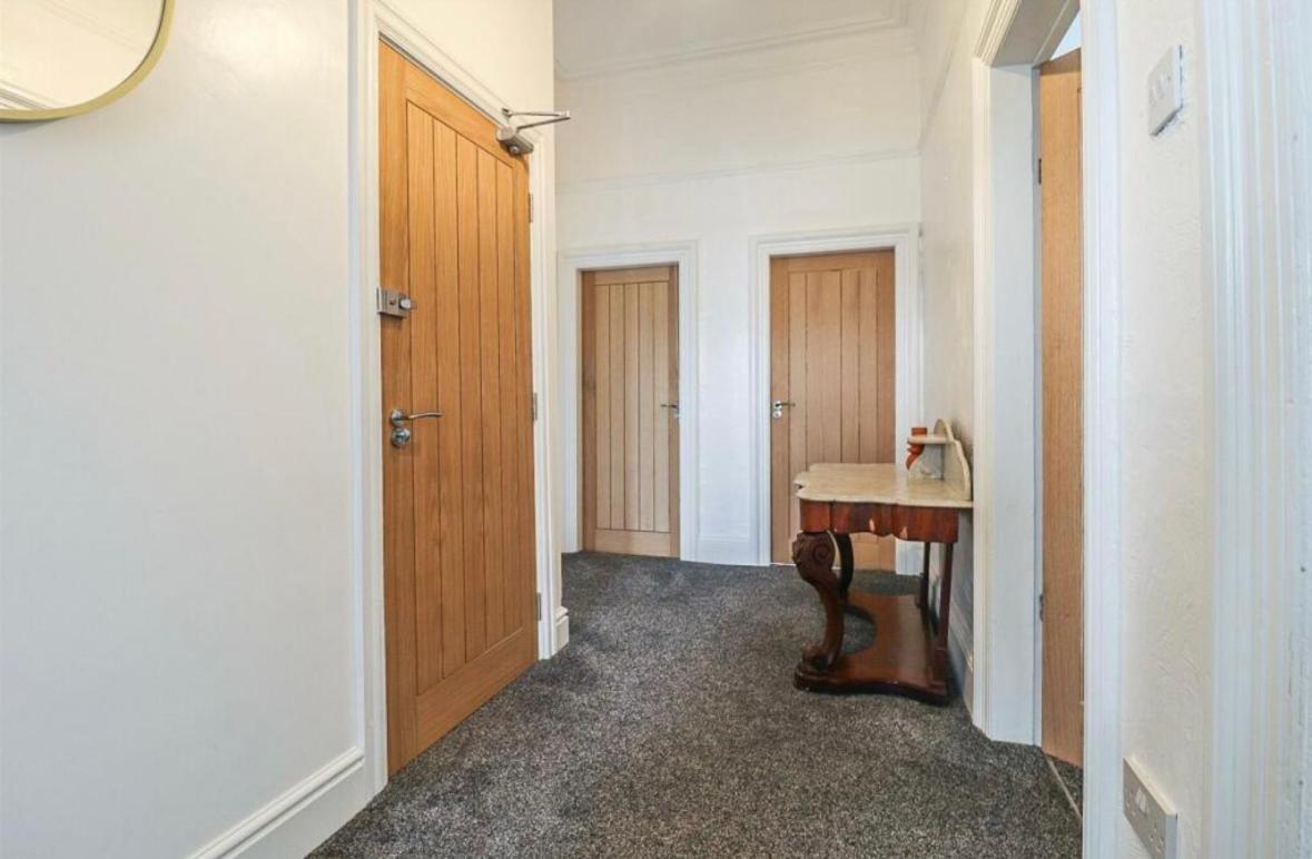 Spacious Victorian Birkdale Apartment With Garden Southport Exteriér fotografie