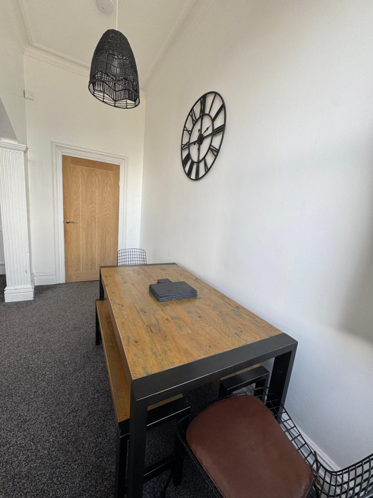 Spacious Victorian Birkdale Apartment With Garden Southport Exteriér fotografie
